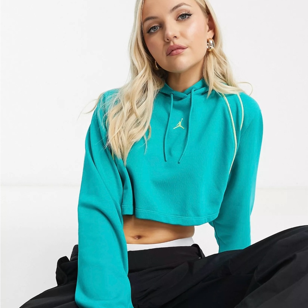 Nike Jordan Sport cropped fleece hoodie in emerald